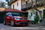 Chrysler Pacifica Limited 2016 года